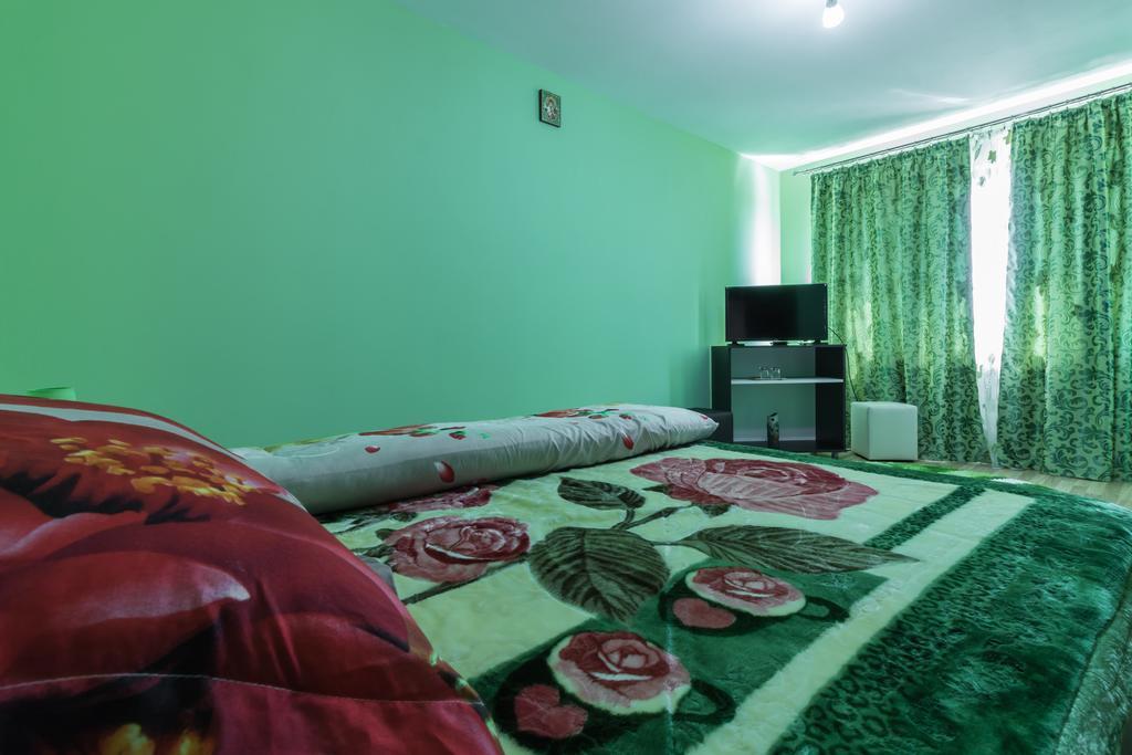 Conacul Lui Bulica Hotel Novaci-Străini Kültér fotó