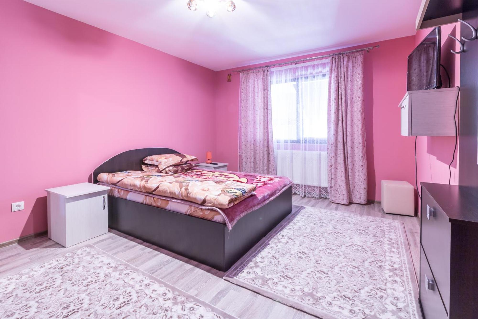 Conacul Lui Bulica Hotel Novaci-Străini Kültér fotó